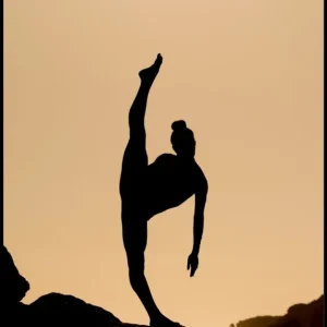 Gymnastic Girl In Sunset Poster Online Kaufen