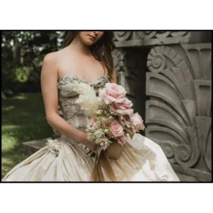 Sichere Zahlung Beautiful Bride With Flowers Poster