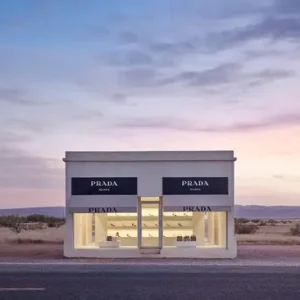 Prada Marfa 8:48PM Knallerangebot