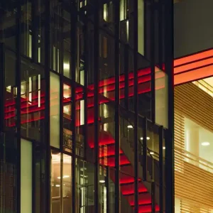Red Stairs Online Kaufen