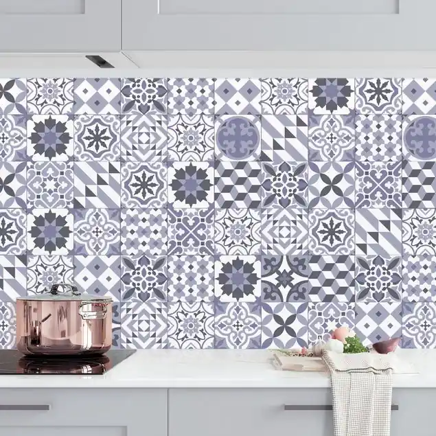 Zertifiziert Geometrischer Fliesenmix Violett Küchenrückwand