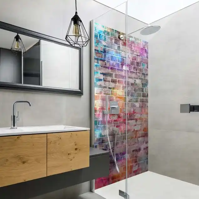 Abverkauf Bunte Shabby Backsteinwand Duschrückwand
