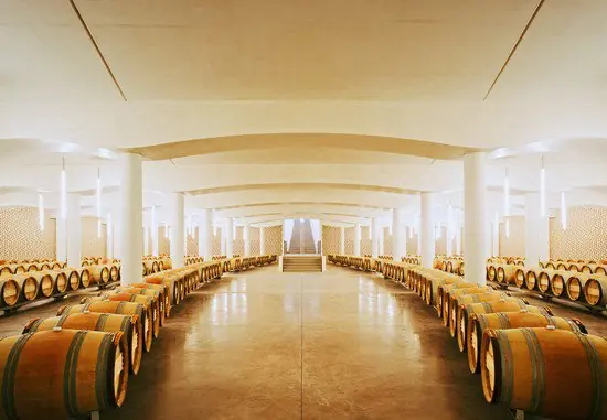 Garantierte Lieferung Chateau Cheval Blanc, Bordeaux, France
