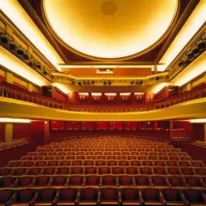 Schnäppchen Théâtre des Champs-Élysées Paris